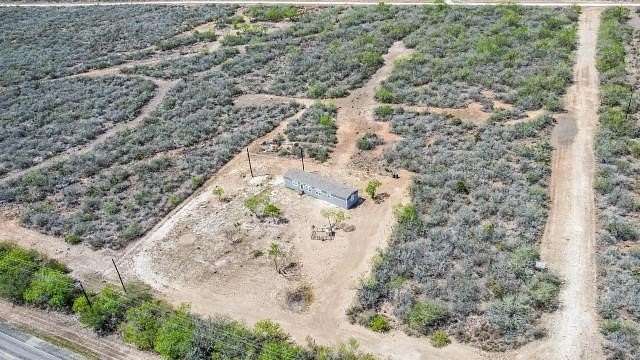 10.9 Acres of Land with Home for Sale in San Diego, Texas