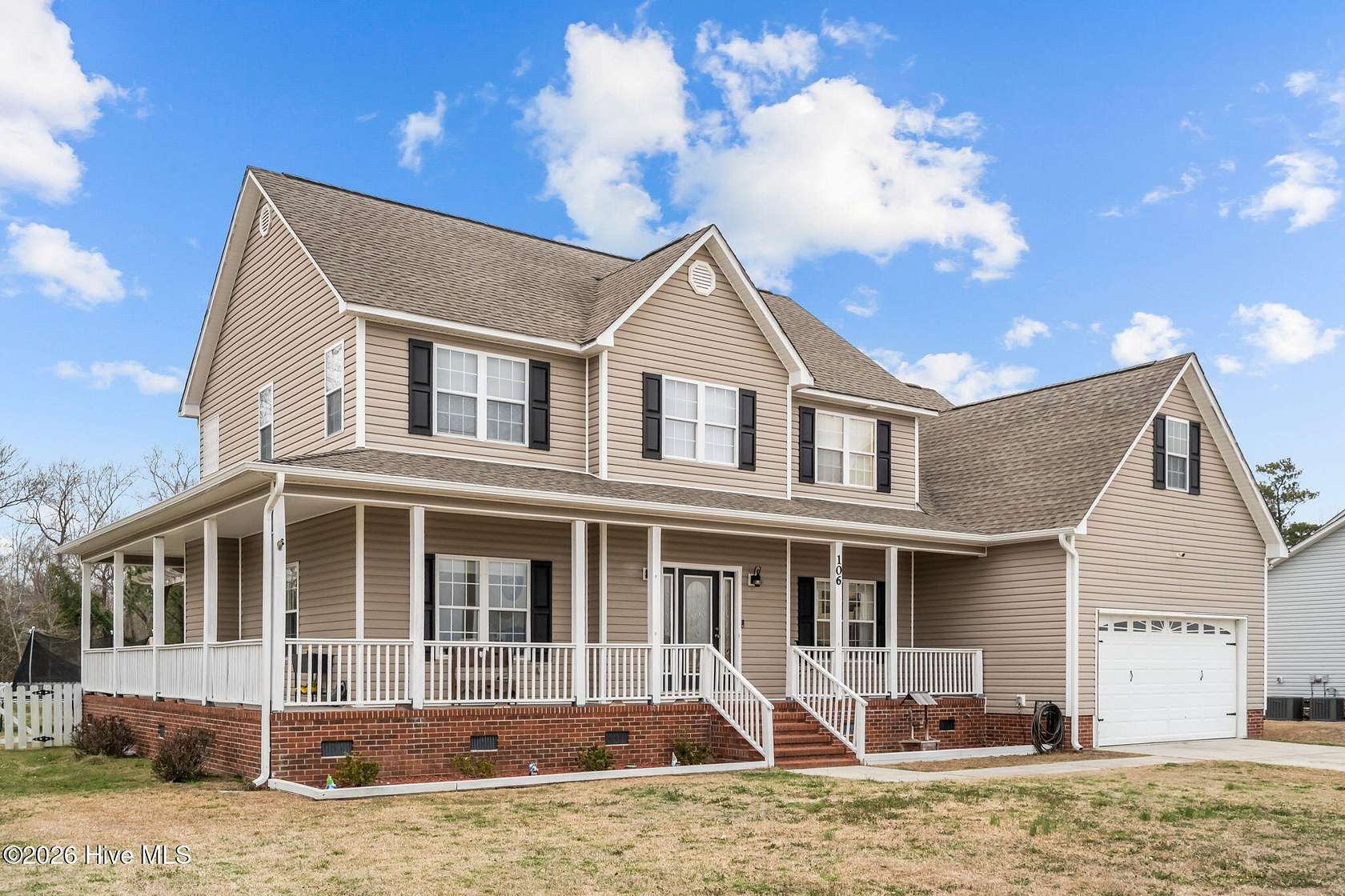 1.64 Acres of Land with Home for Sale in Hubert, North Carolina