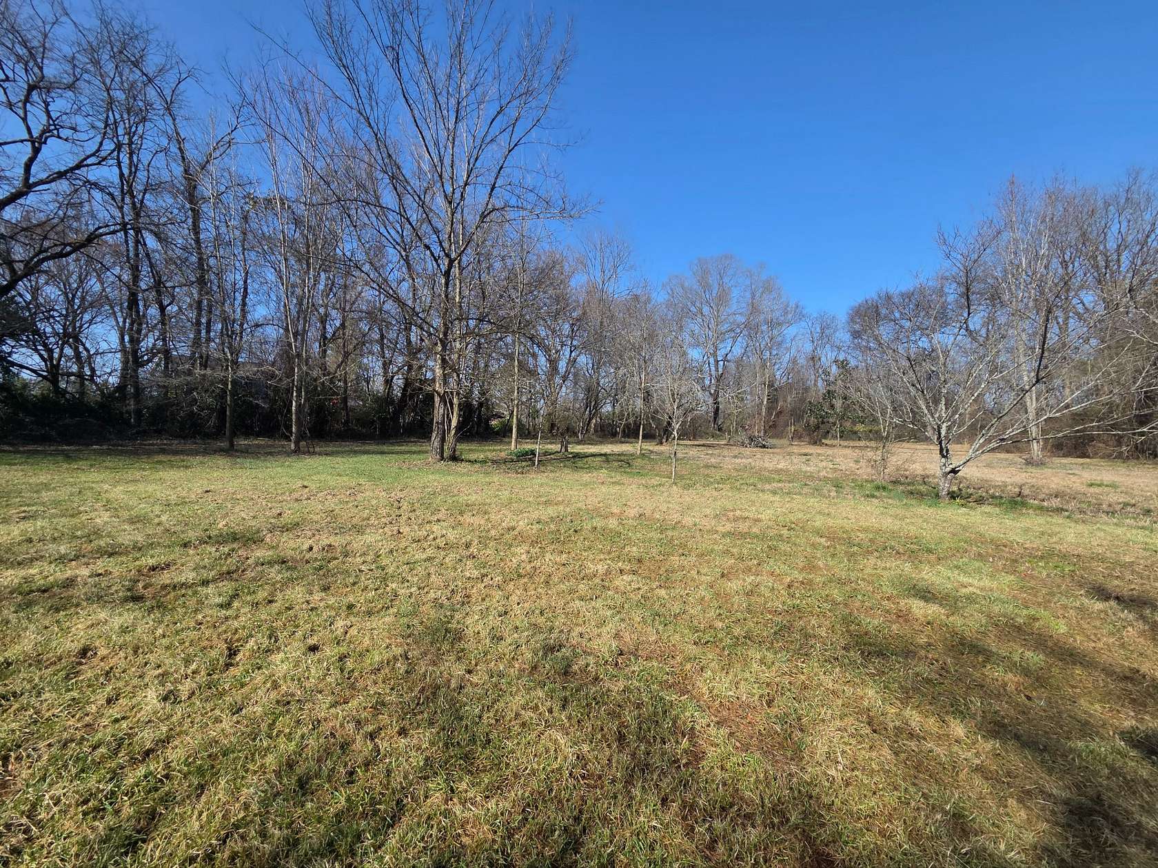 1.39 Acres of Residential Land for Sale in Manchester, Tennessee