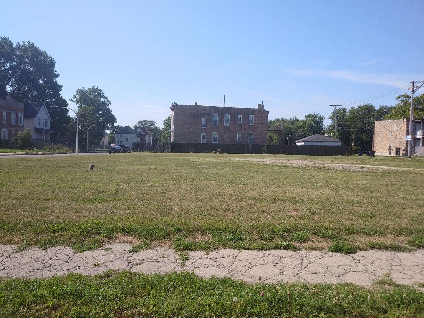 0.52 Acres of Residential Land for Sale in Chicago, Illinois