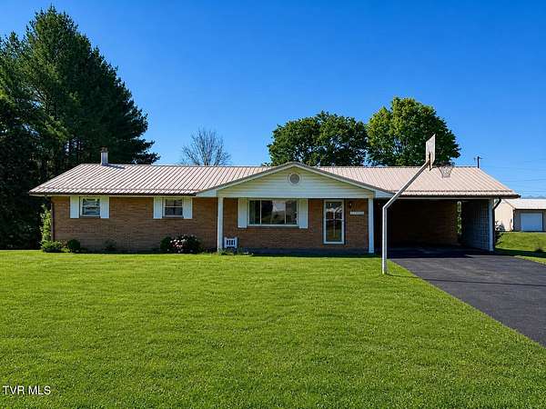 1.6 Acres of Land with Home for Sale in Castlewood, Virginia