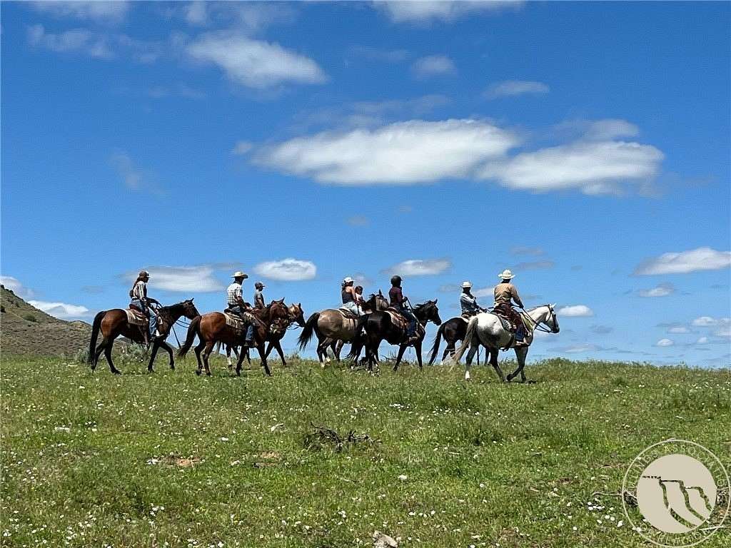 611 Acres of Agricultural Land with Home for Sale in Edgar, Montana