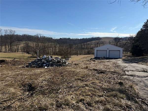 1 Acre of Residential Land for Sale in Washington, Pennsylvania