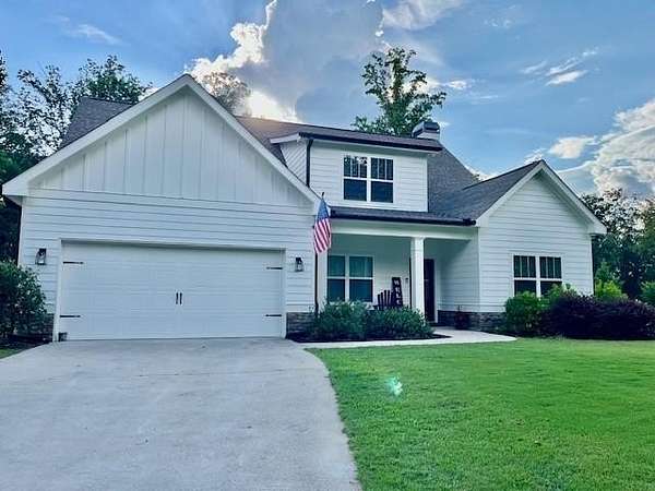 2 Acres of Land with Home for Sale in Homer, Georgia