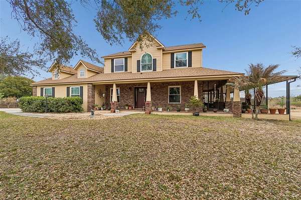 2.7 Acres of Land with Home for Sale in Plant City, Florida