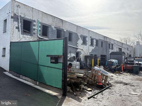 0.84 Acres of Commercial Land for Sale in Temple Hills, Maryland