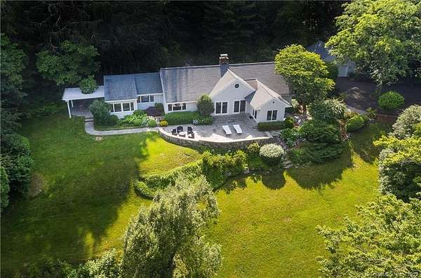 2 Acres of Land with Home for Lease in New Canaan, Connecticut