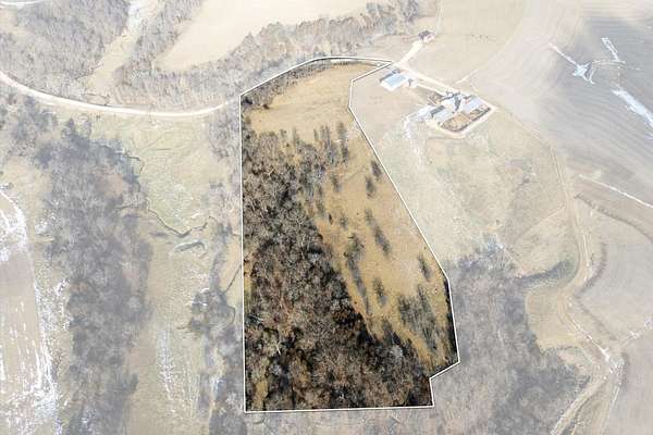 19.3 Acres of Recreational & Residential Land for Sale in Bellevue, Iowa