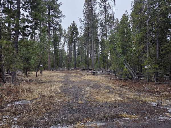 0.5 Acres of Residential Land for Sale in La Pine, Oregon