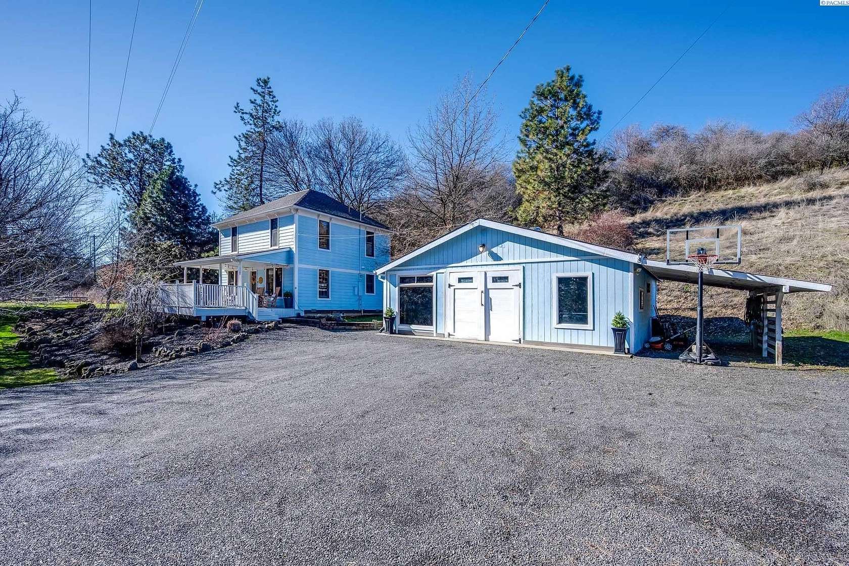 4 Acres of Land with Home for Sale in Colfax, Washington