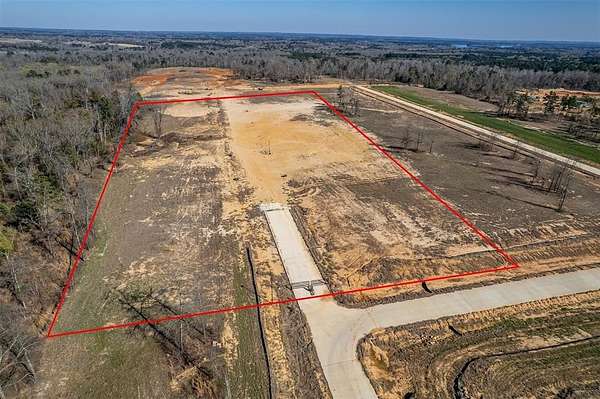 9.9 Acres of Residential Land for Sale in Whitehouse, Texas