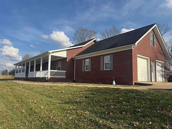 10 Acres of Recreational Land with Home for Sale in Edmonton, Kentucky