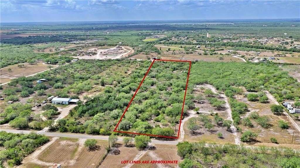 5 Acres of Land for Sale in Orange Grove, Texas