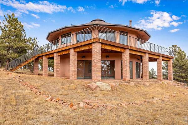 10.1 Acres of Land with Home for Sale in Lyons, Colorado