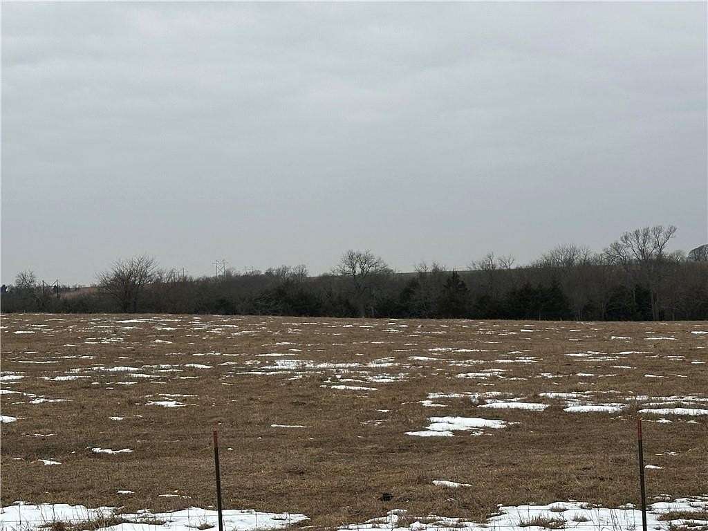 20 Acres of Recreational Land for Sale in Overbrook, Kansas