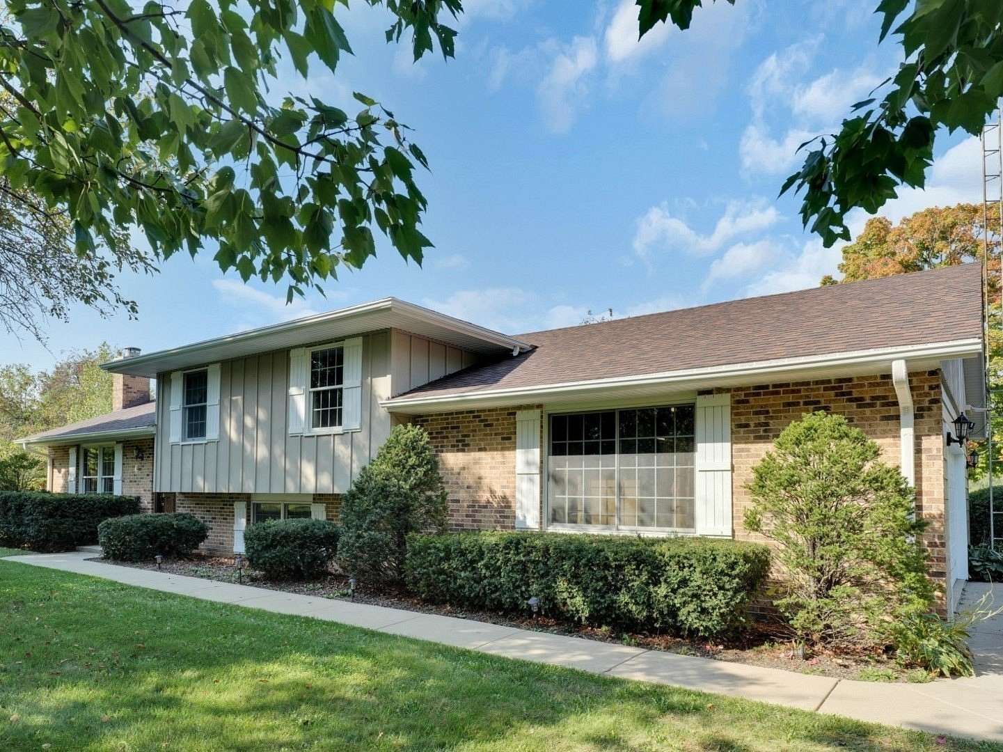 8.49 Acres of Land with Home for Sale in Woodstock, Illinois