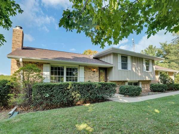 8.49 Acres of Land with Home for Sale in Woodstock, Illinois