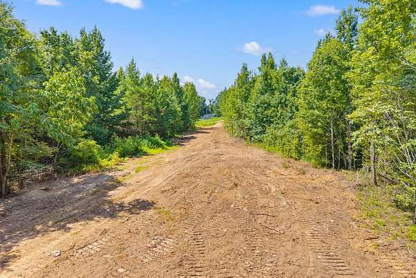 9.26 Acres of Residential Land for Sale in Palmyra, Tennessee