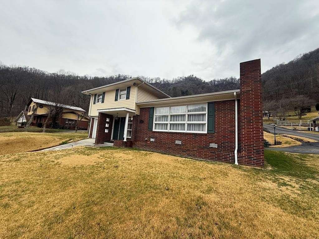 2 Acres of Land with Home for Sale in Oakwood, Virginia