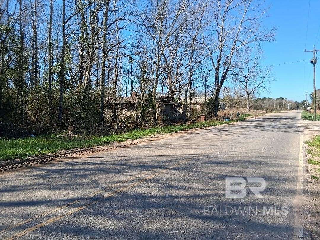 0.9 Acres of Land for Sale in Atmore, Alabama