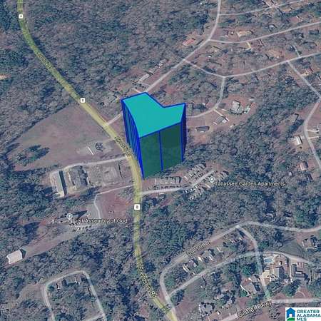 1.68 Acres of Residential Land for Sale in Tallassee, Alabama