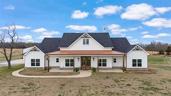 4.54 Acres of Land with Home for Sale in Vinita, Oklahoma