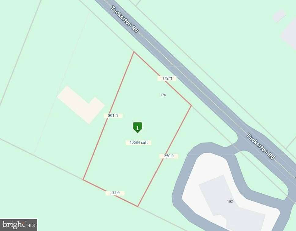 0.94 Acres of Mixed-Use Land for Sale in Medford, New Jersey