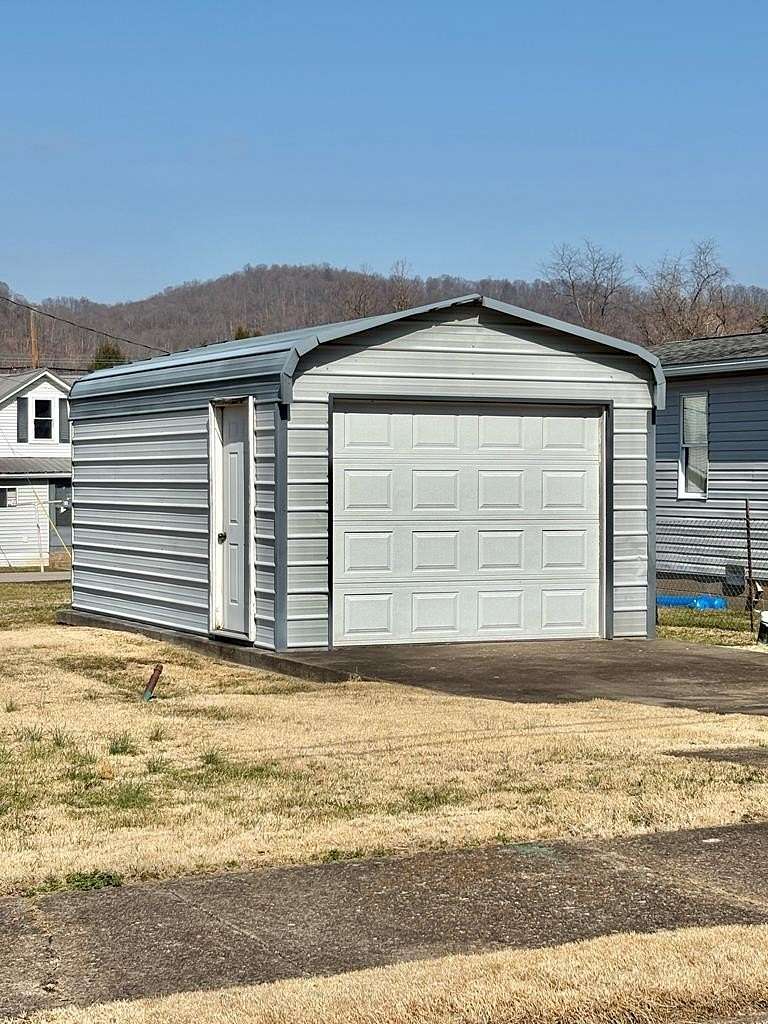 0.07 Acres of Land for Sale in Paden City, West Virginia