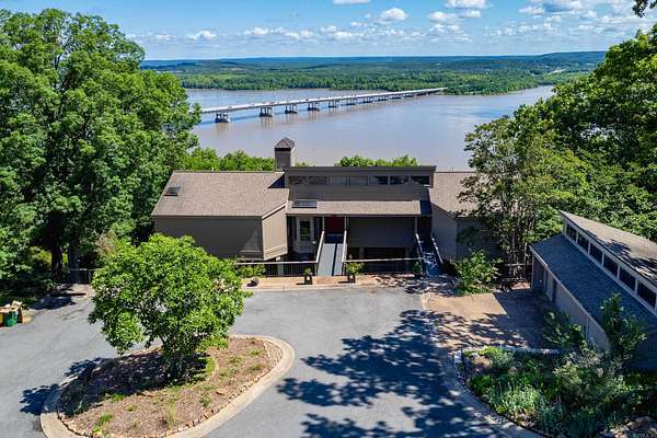 6.85 Acres of Land with Home for Sale in Little Rock, Arkansas