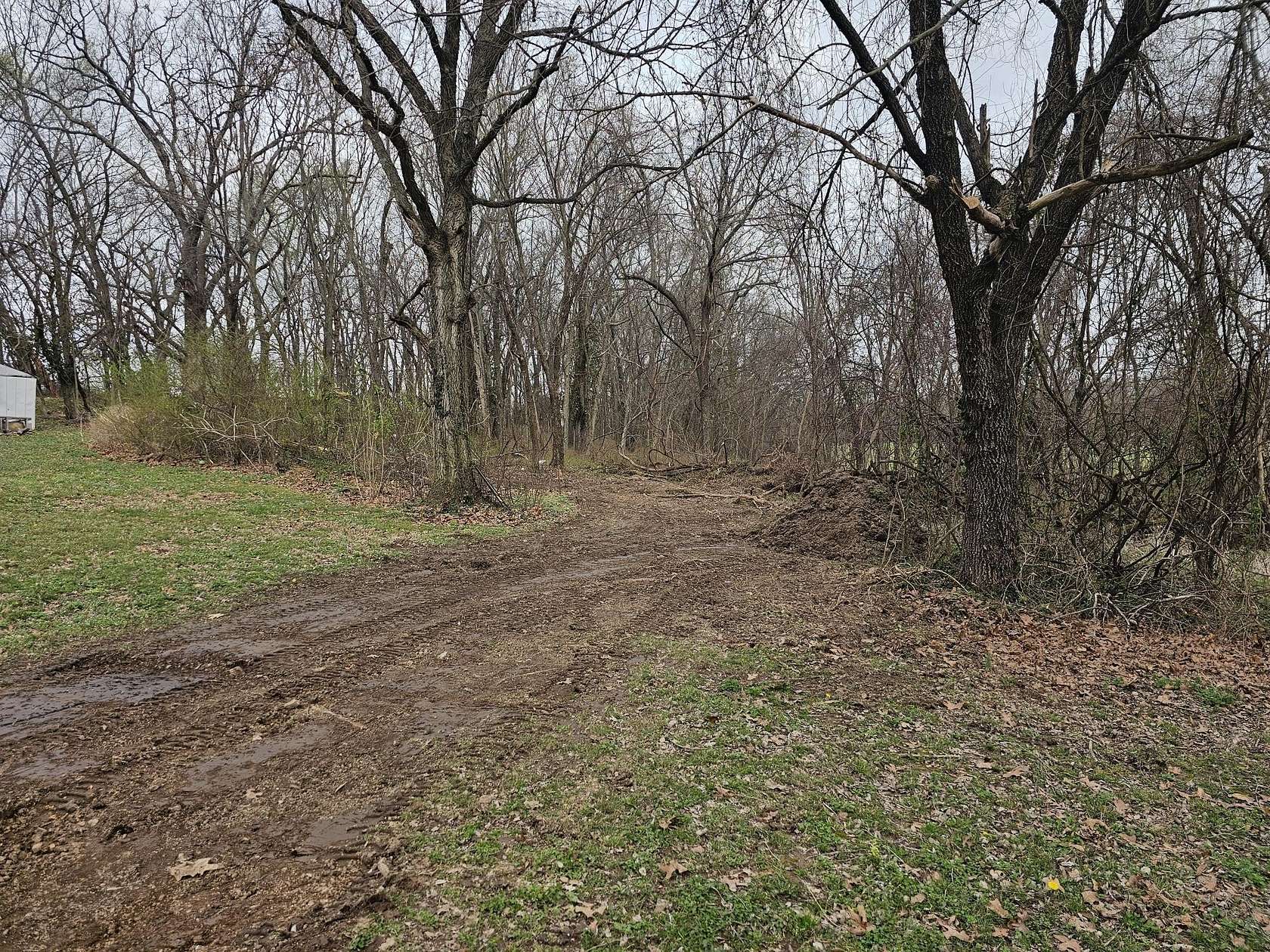 1.76 Acres of Residential Land for Sale in Goodman, Missouri