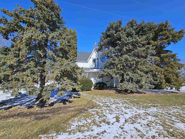 10 Acres of Land with Home for Sale in Deckerville, Michigan