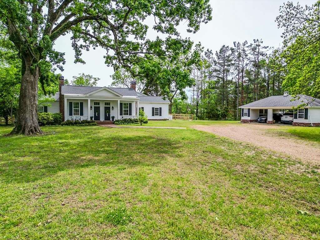 10.8 Acres of Land with Home for Sale in Oxford, Mississippi