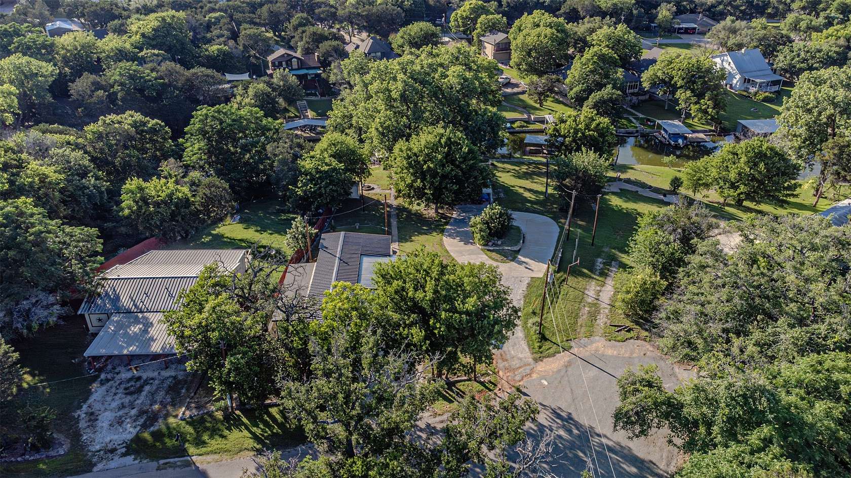 0.33 Acres of Residential Land for Sale in Granbury, Texas