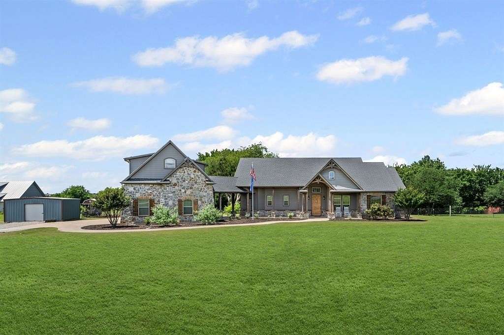 2.5 Acres of Land with Home for Sale in Gunter, Texas