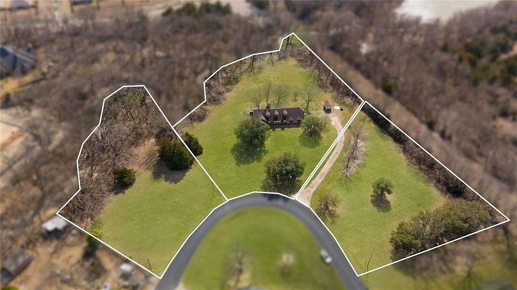 4.83 Acres of Land with Home for Sale in Anna, Texas