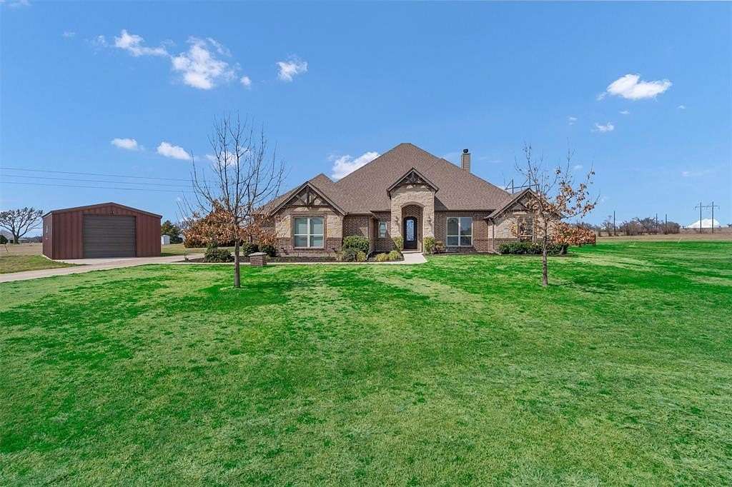 2 Acres of Land with Home for Sale in Newark, Texas