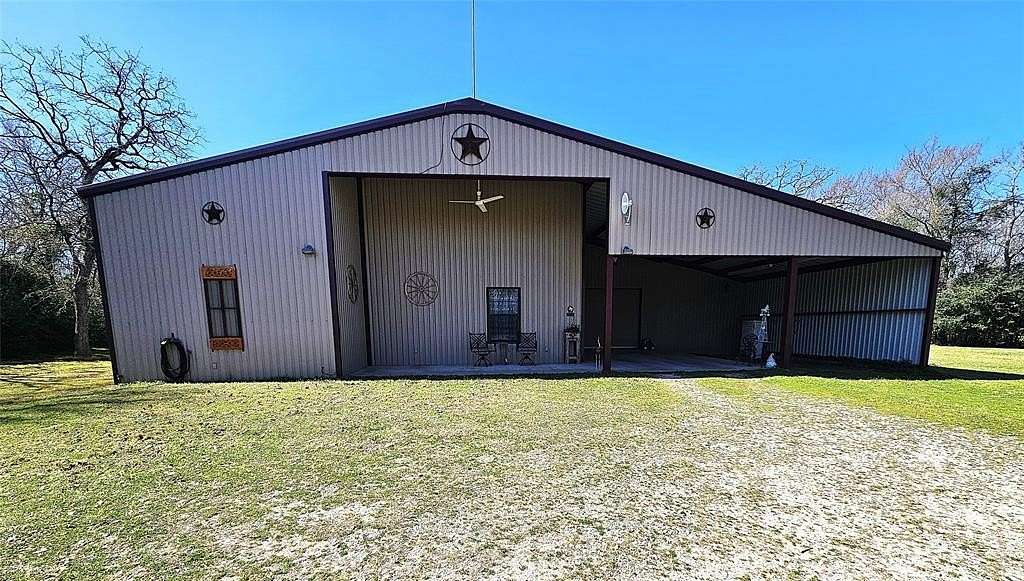 3.28 Acres of Land with Home for Sale in Groesbeck, Texas