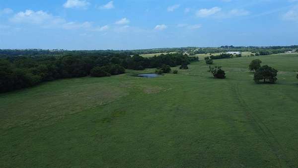 11 Acres of Land for Sale in Decatur, Texas