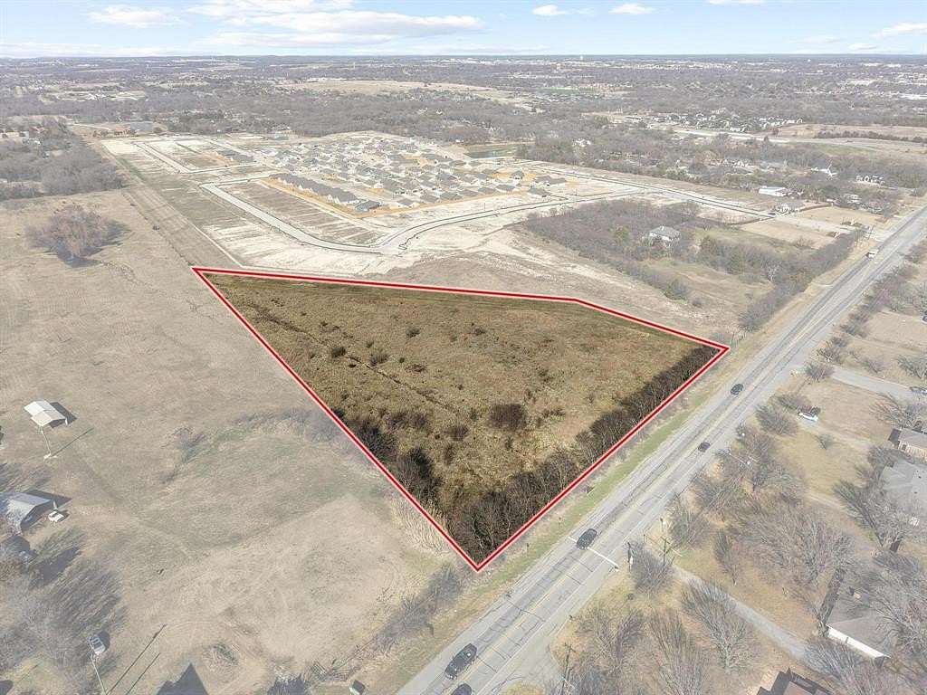 5.75 Acres of Mixed-Use Land for Sale in Sherman, Texas