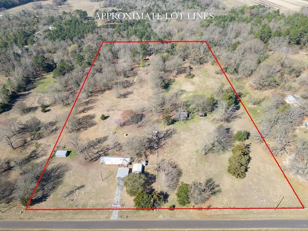 10 Acres of Land for Sale in Mineola, Texas