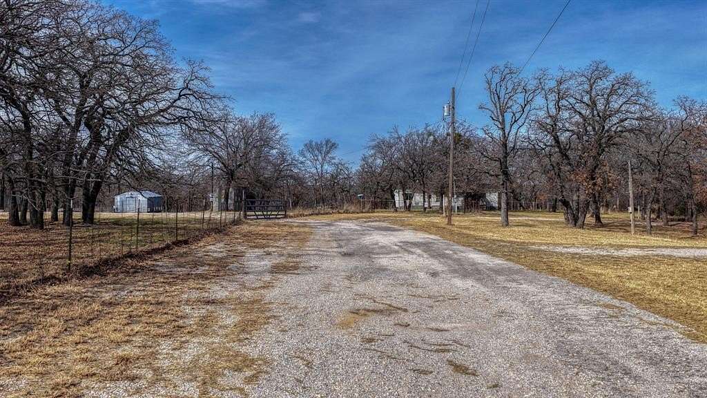 1.65 Acres of Land for Sale in Chico, Texas