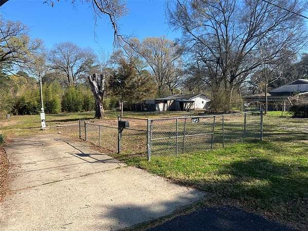 0.28 Acres of Residential Land for Sale in Shreveport, Louisiana