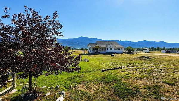 9.29 Acres of Land with Home for Sale in Howard, Colorado