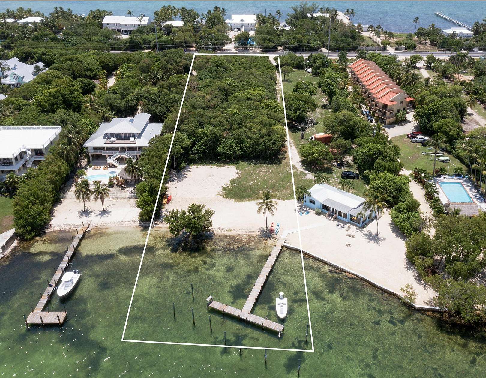1.2 Acres of Residential Land for Sale in Lower Matecumbe Key, Florida