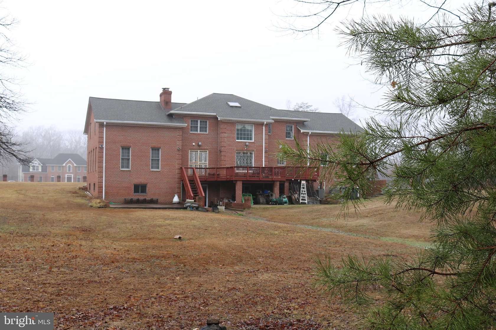 1.5 Acres of Land with Home for Sale in Fairfax, Virginia