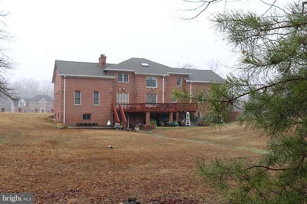 1.5 Acres of Land with Home for Sale in Fairfax, Virginia