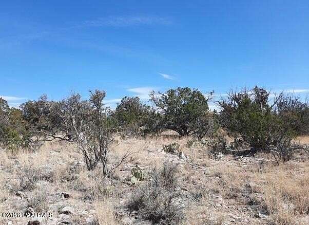 2 Acres of Land for Sale in Seligman, Arizona