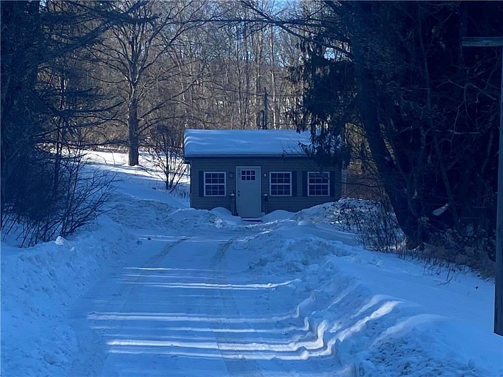 1 Acre of Improved Residential Land for Sale in Laurens, New York