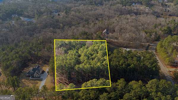 2.35 Acres of Residential Land for Sale in Juliette, Georgia
