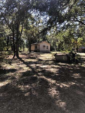 0.77 Acres of Residential Land for Sale in Ponce de Leon, Florida